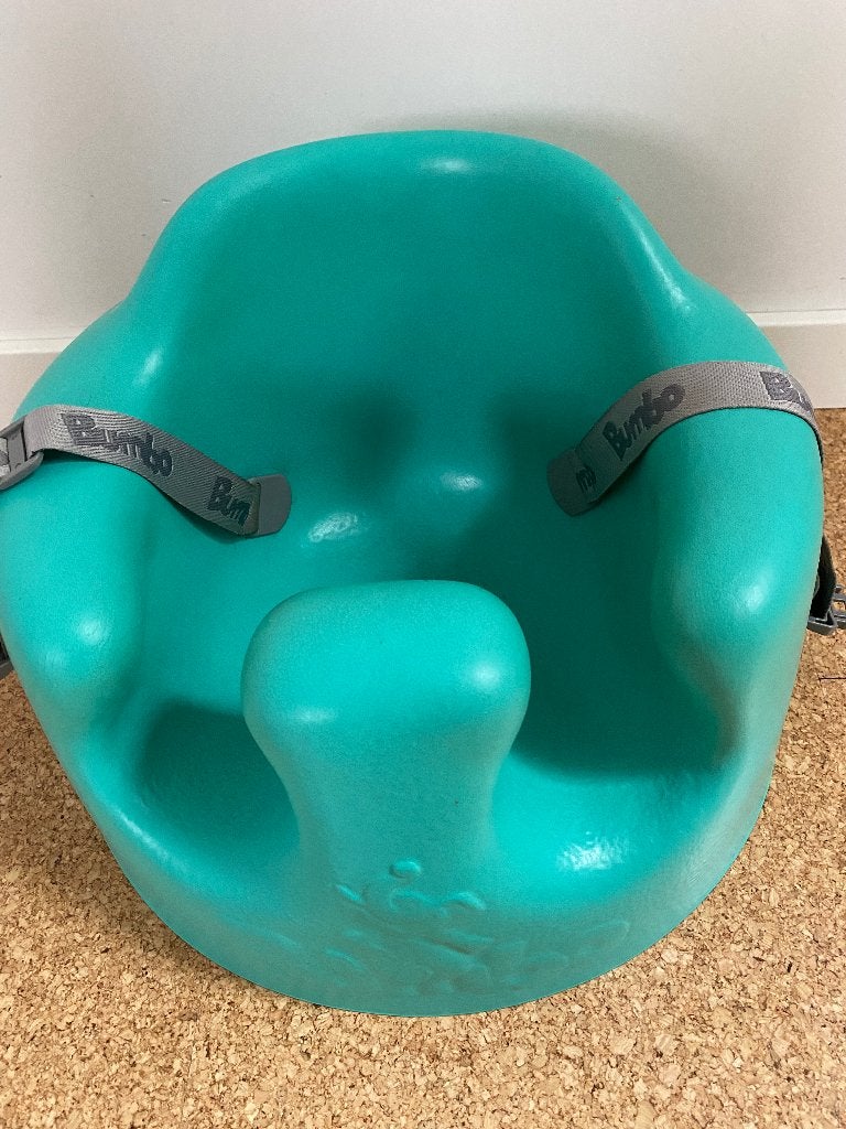 Bumbo, Kinderen en Baby's, Kinderstoelen, Ophalen, Zo goed als nieuw, Gordel(s)