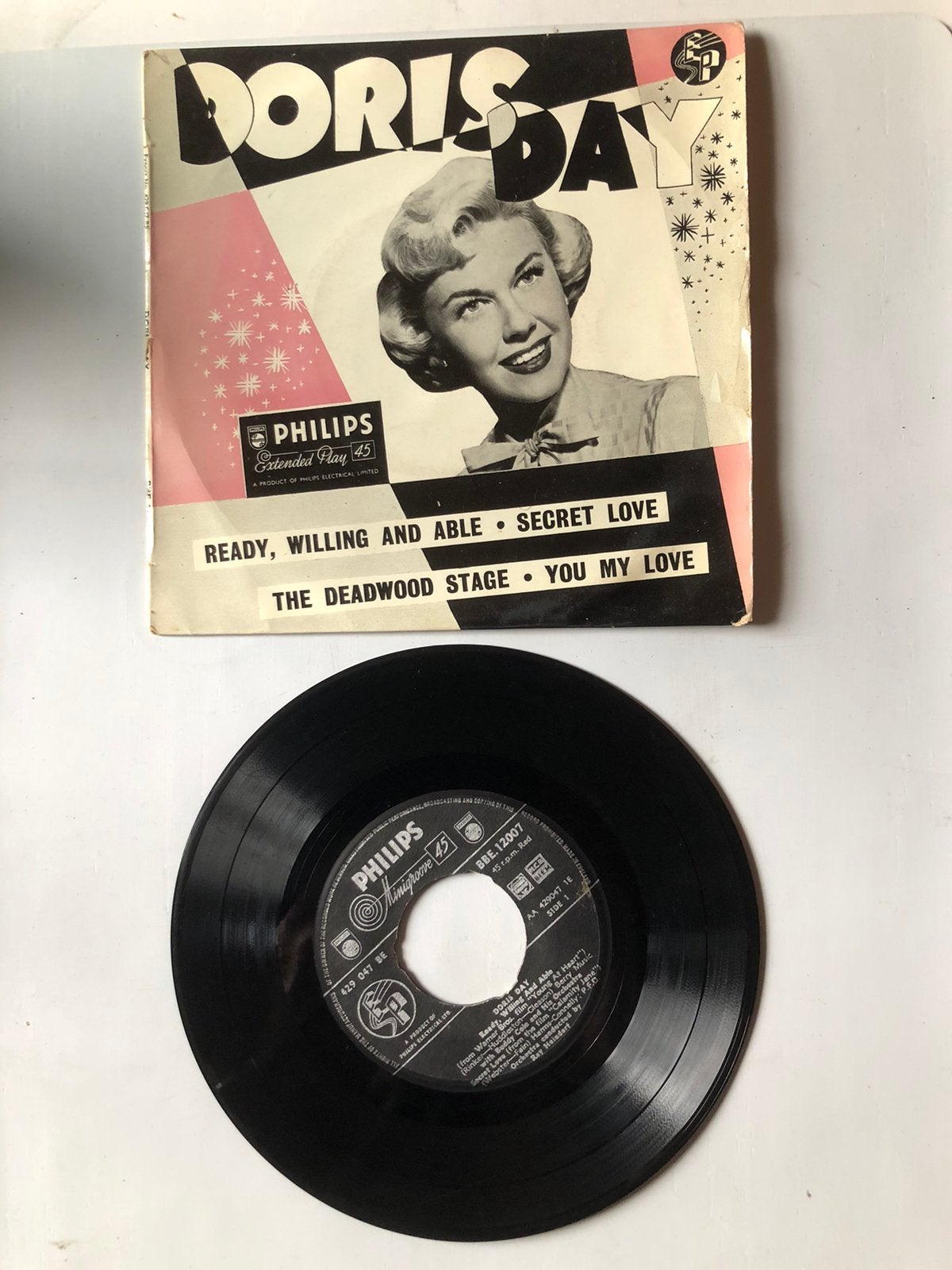 Doris Day : prête, volontaire et capable (EP), Envoi, Utilisé, EP
