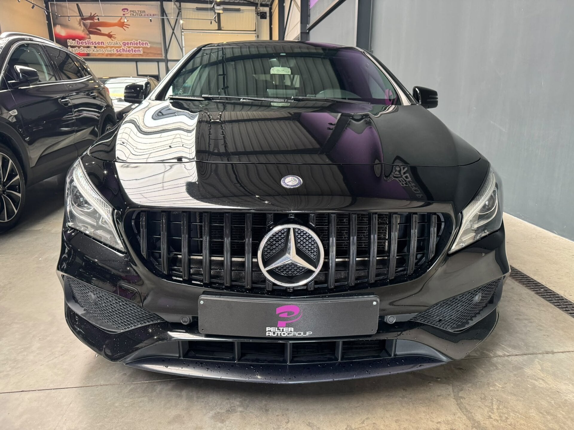 Mercedes-Benz CLA 180 Benzine Automaat GPS Camera, Auto's, CLA, 4 cilinders, Zwart, 1595 cc