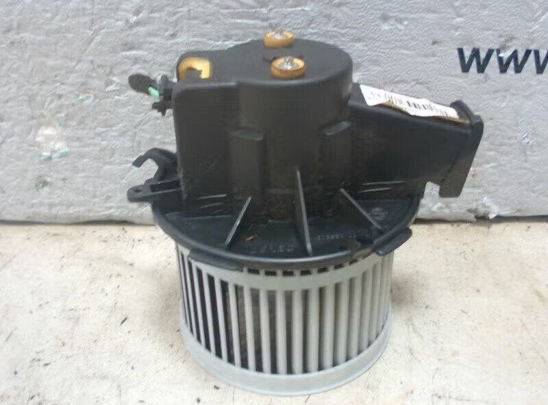 KACHELVENTILATOR Ford Ka II (01-2008/05-2016), DENSO EUROPE B.V., Hogeweyselaan 165 1382 JL Weesp, NL, Info@denso.nl, Enlèvement ou Envoi
