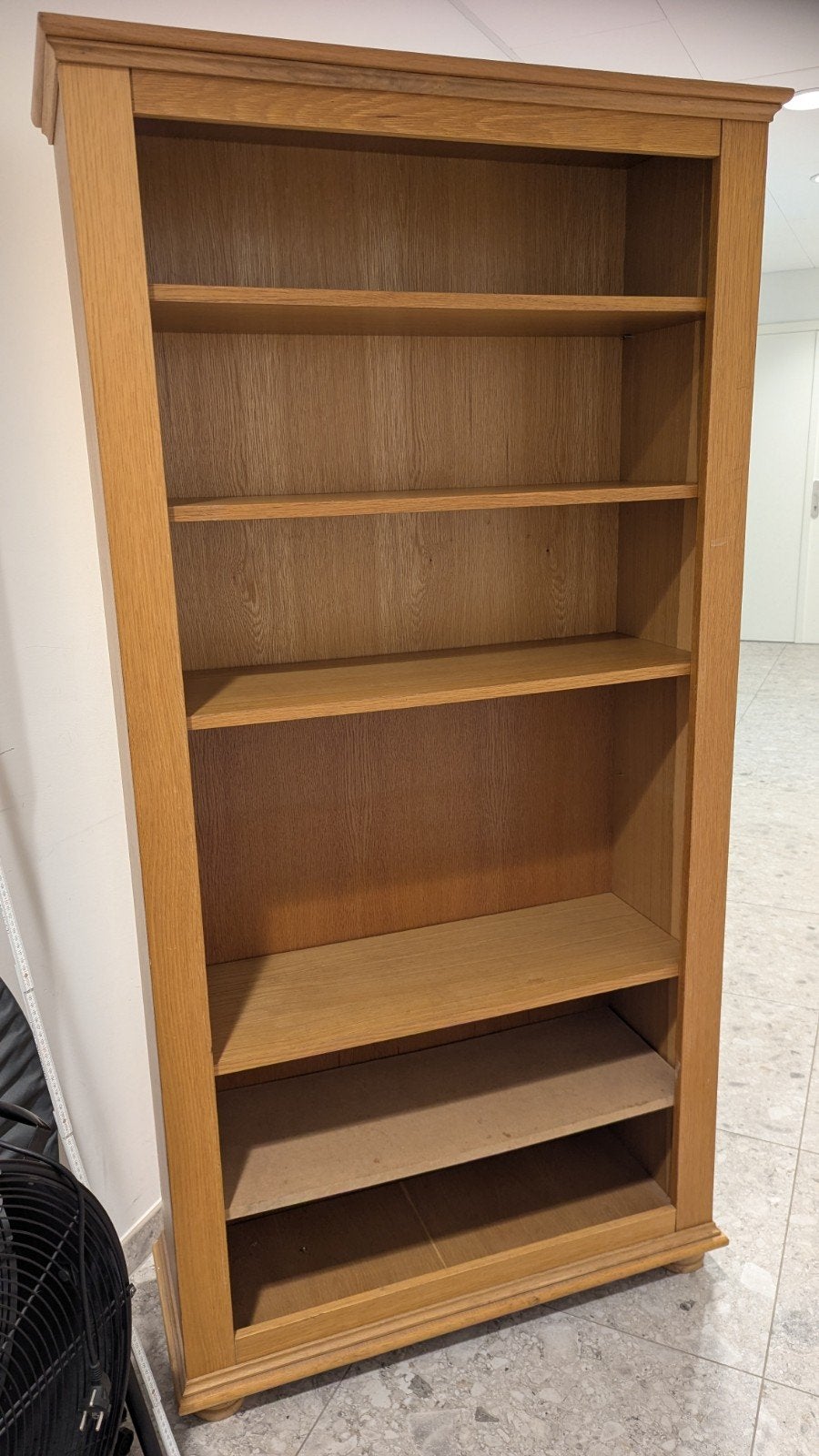 Boekenkast, Ophalen