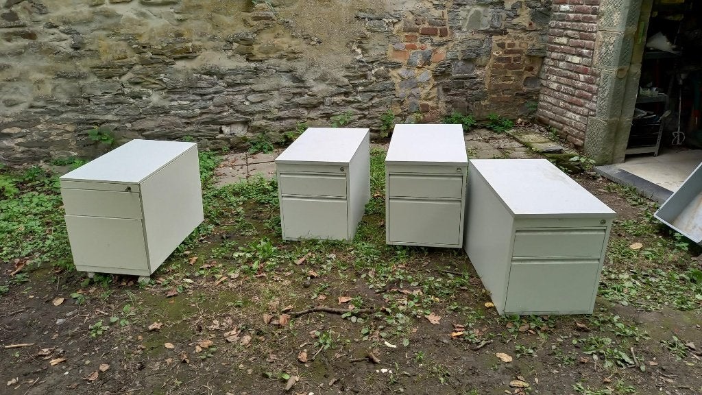 armoire métallique, Enlèvement, Utilisé