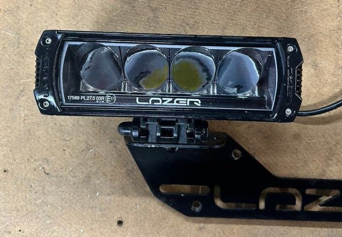 Feux additionnels de marque LAZER sur support plaque, Autos : Pièces & Accessoires, Enlèvement, Utilisé