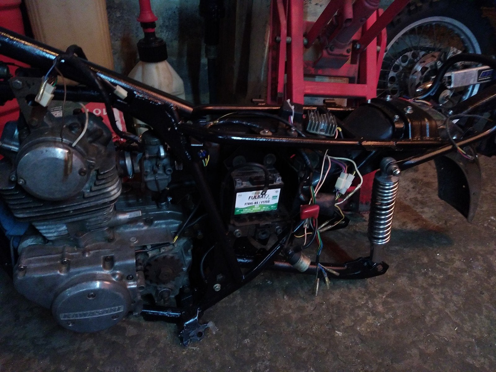 Kawasaki kz 200, Ophalen