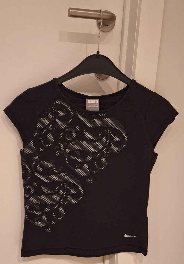 Tenniskleding, bloesje, Nike (Fit Dry), 10-12 jaar, zwart, Enlèvement ou Envoi, Sport de raquette, Nike, Taille 34 (XS) ou plus petite