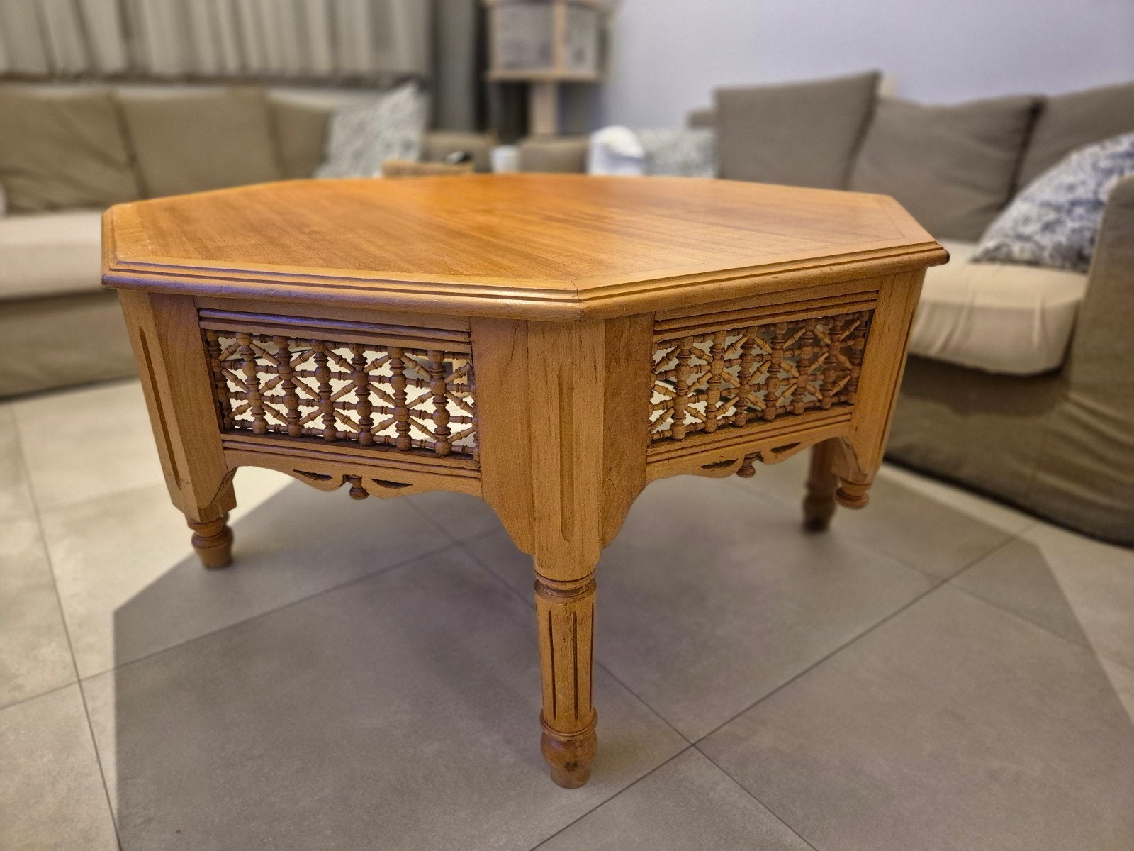 Table Marocaine, Enlèvement