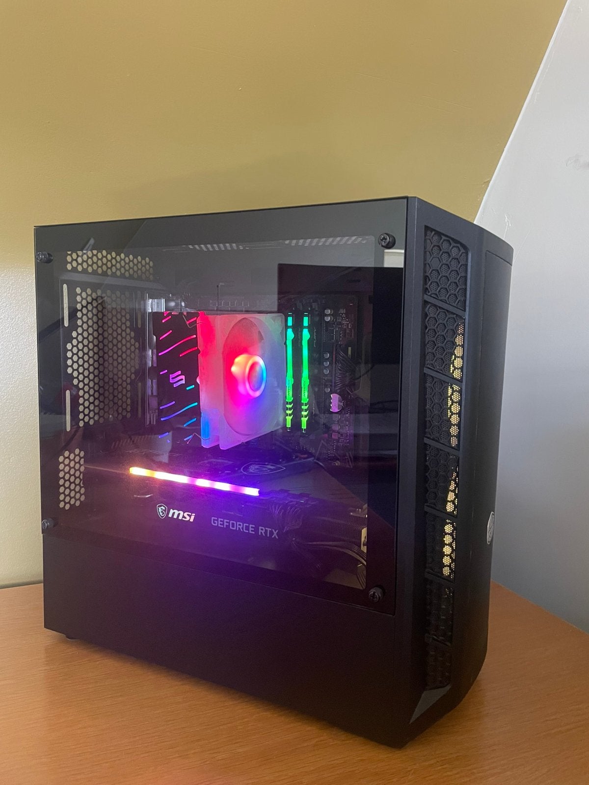 PC de jeu, Informatique & Logiciels, Ordinateurs de bureau, Enlèvement ou Envoi, Utilisé, Gaming, SSD
