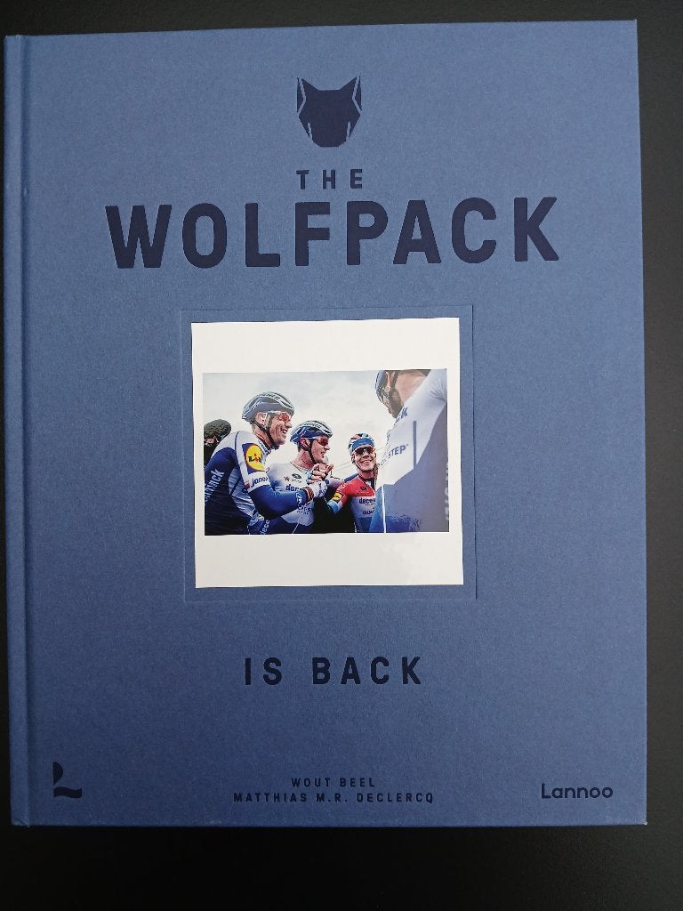 Wielrennen - Boek "The Wolfpack is back", Ophalen of Verzenden, Zo goed als nieuw, Boek of Tijdschrift