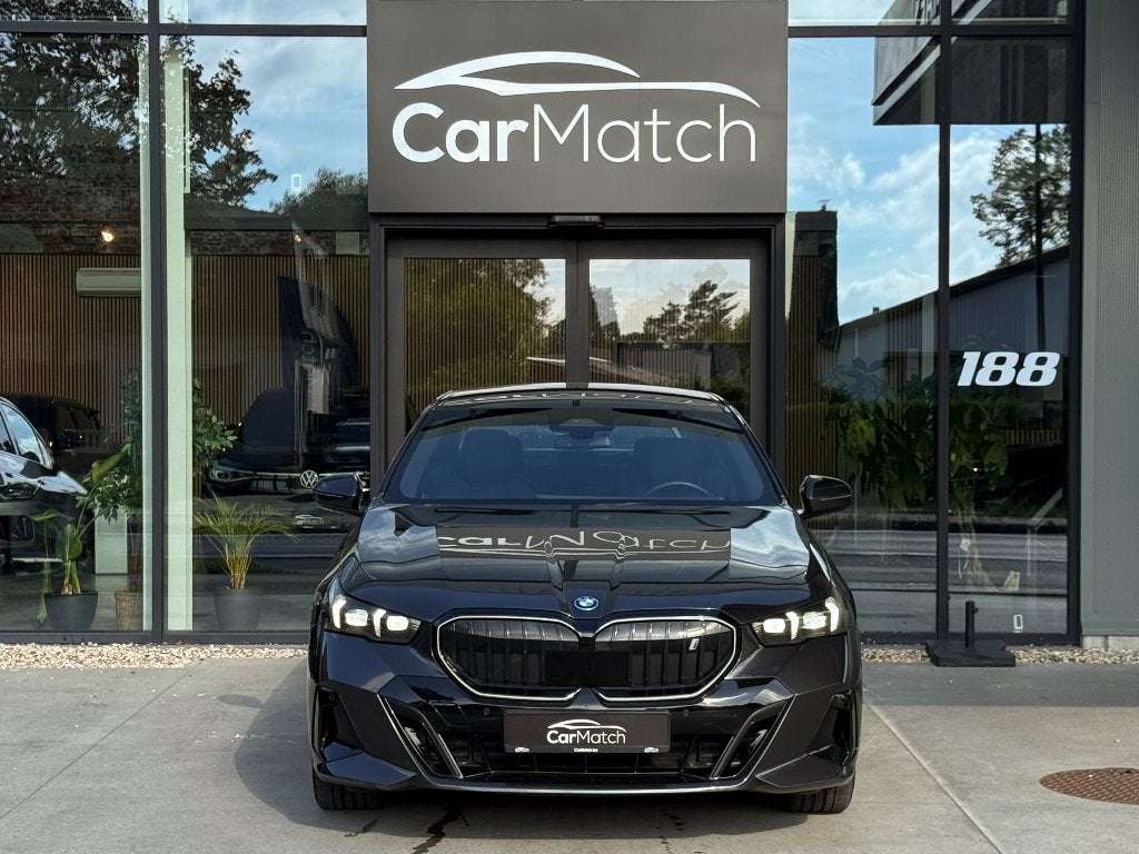 BMW i5 eDrive40 M Sport Pro - ACC | PANO | H&K | TREKHAAK, Autos, Cuir, Achat, Euro 6, Entreprise