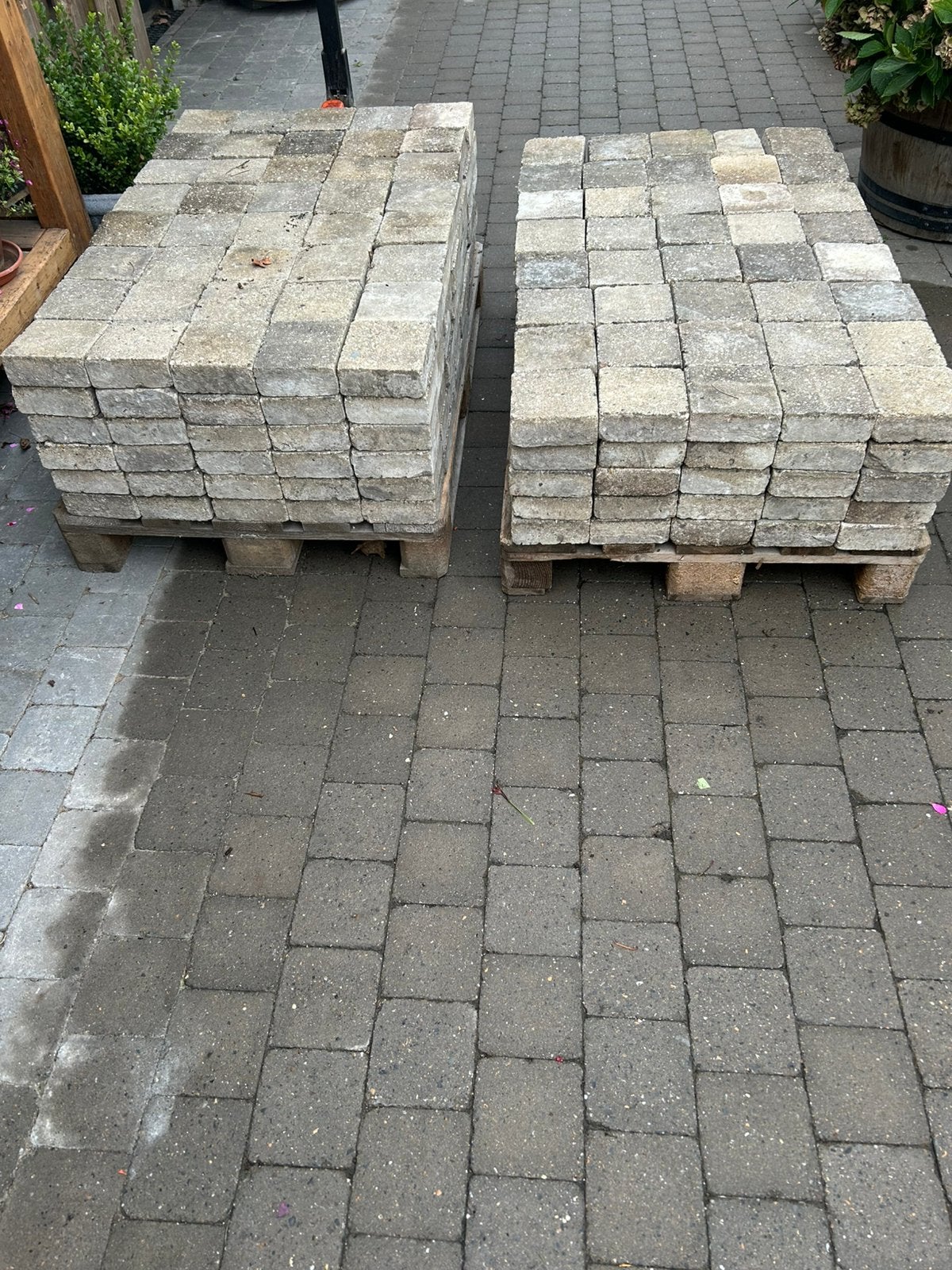 Klinkers 15 x15cm dikte 5,5cm 11 vierkante m gratis, Tuin en Terras, Ophalen, Zo goed als nieuw, Klinkers