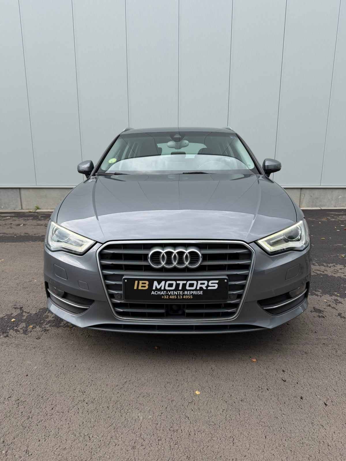 Audi A3 1.6 TDI 2015 – Boîte automatique, Argent ou Gris, Achat, Assistance au freinage d'urgence, Entreprise