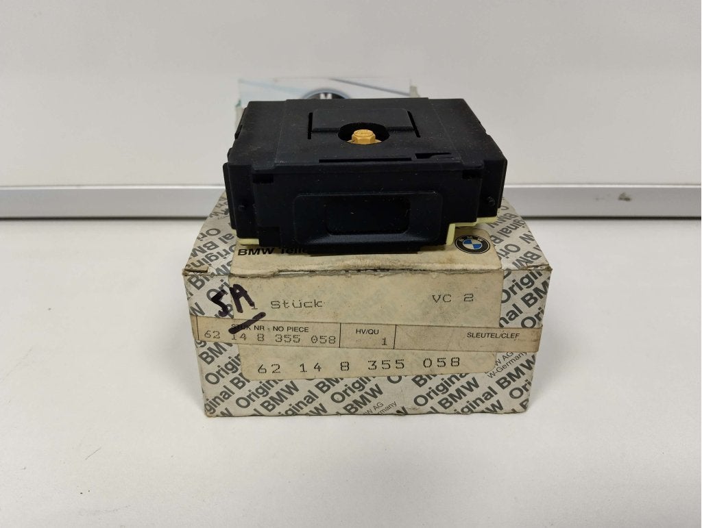 BMW E34 versnelling indicator 62148355058 N.O.S, Niet ingevuld, Niet ingevuld, Nieuw, Ophalen of Verzenden