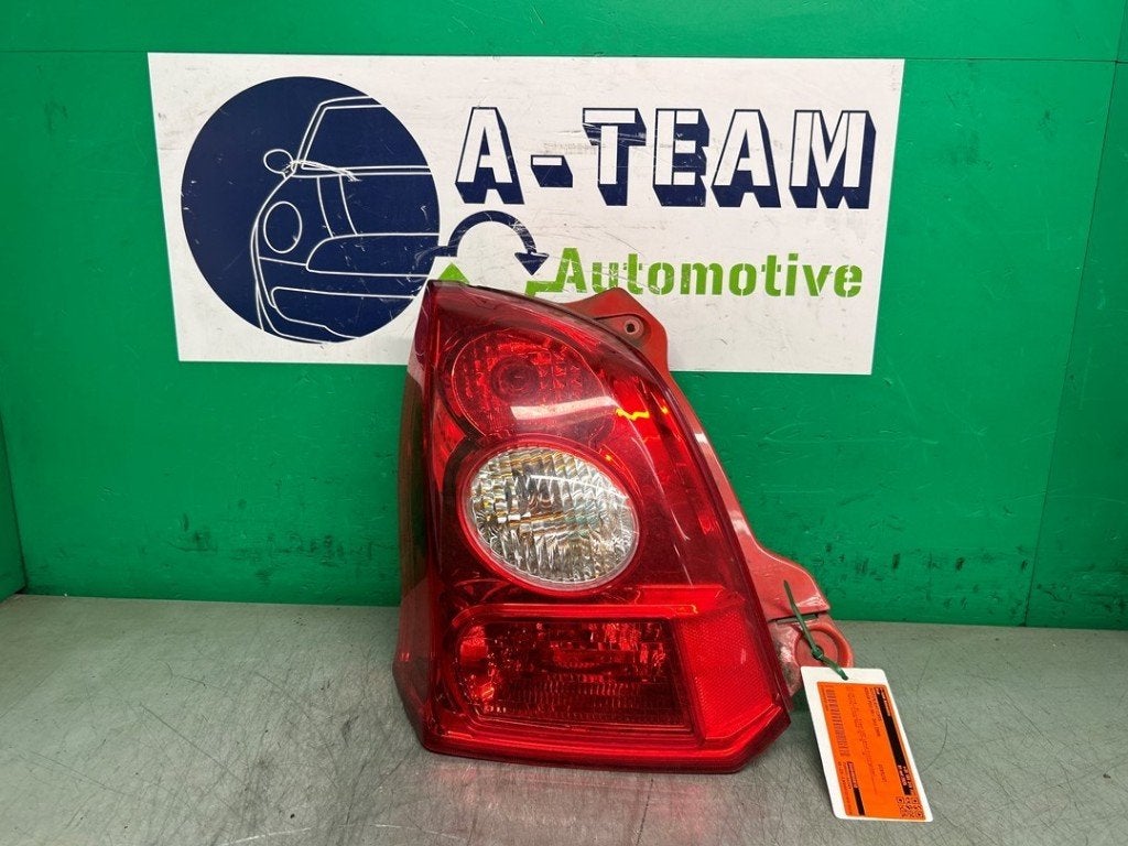 FEU ARRIÈRE GAUCHE Nissan Pixo (D31S) (|35604M68K10|), Autos : Pièces & Accessoires, Éclairage, Germany@nissan-services.eu, Kronenweg 38
50389  Wesseling, DE