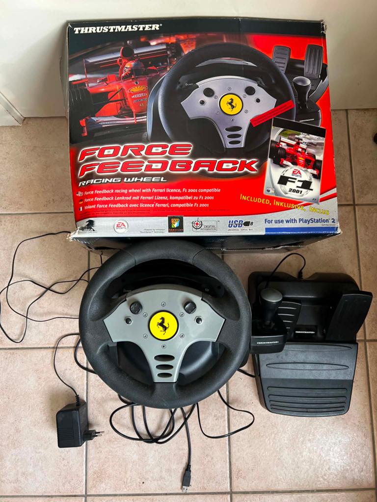 Thrustmaster Ferrari Challenge Racing Wheel, Games en Spelcomputers, Ophalen of Verzenden, Zo goed als nieuw, PlayStation 2
