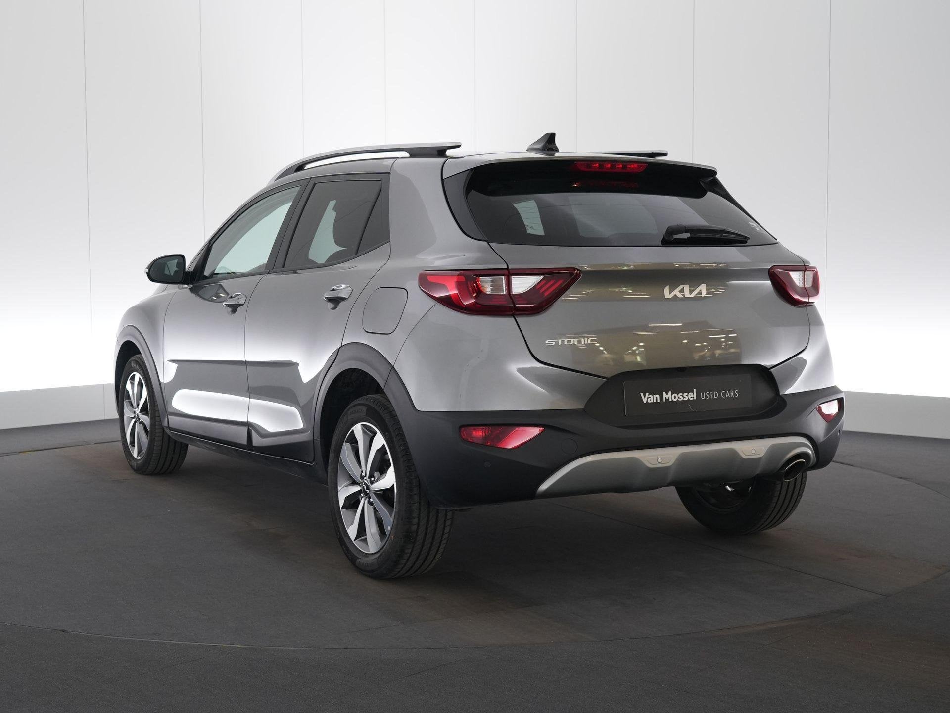 KIA Stonic 1.0 T 100 Style Edition DCT, Auto's, Kia, Dealer onderhouden, Zwart, 127 g/km, Bedrijf