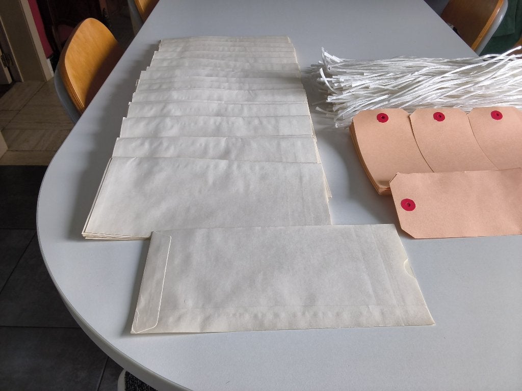 160 Enveloppes papier fort + étiquettes marquage + liens, Maison & Meubles, Enlèvement ou Envoi, Neuf, Papier/carton