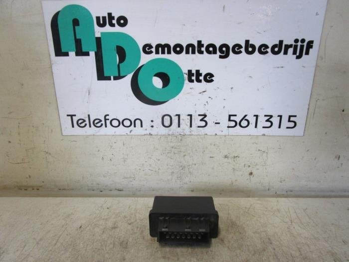 Voorgloei Relais van een Peugeot Partner (Partner 96-), Gebruikt, -, -, Ophalen of Verzenden