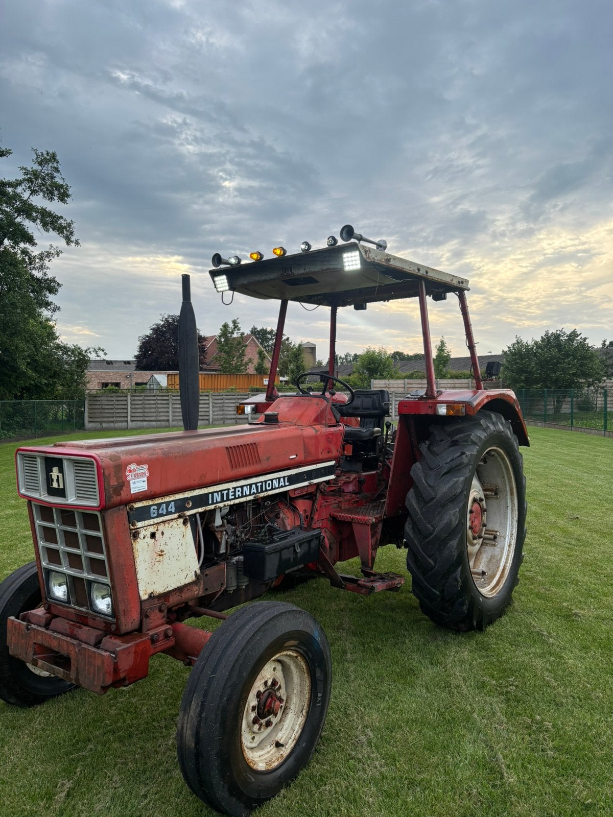 International 644, Zakelijke goederen, Landbouw | Tractoren, Ophalen