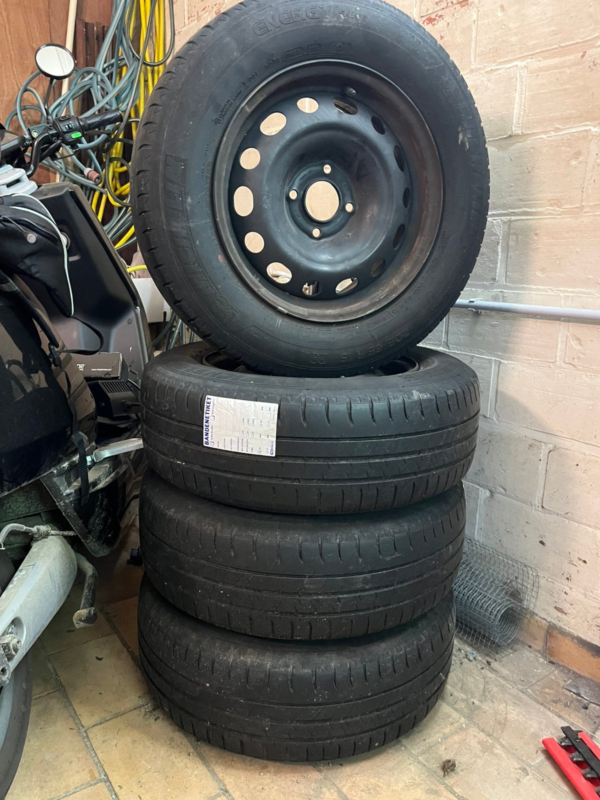 Banden op velg 205/65 R15, Ophalen, Gebruikt, 15 inch, 205 mm