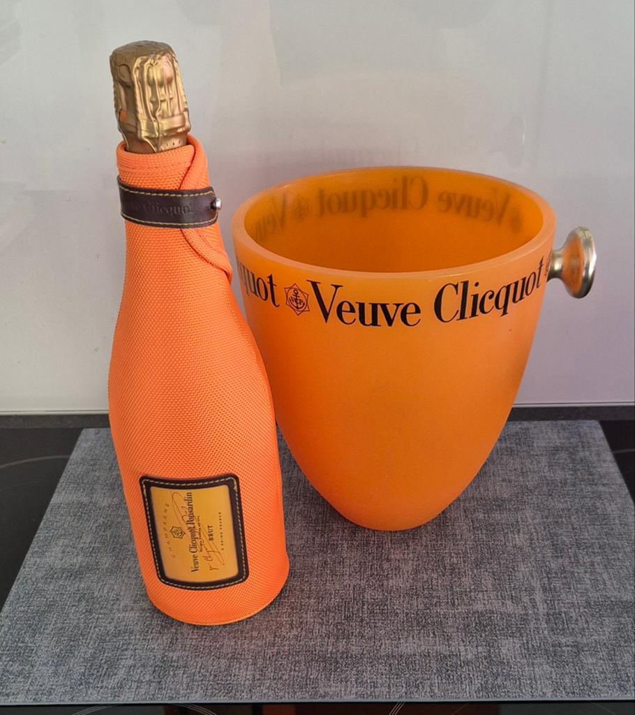 Veuve Clicquot Dummy fles,Ice Jacket en ijsemmer, Ophalen