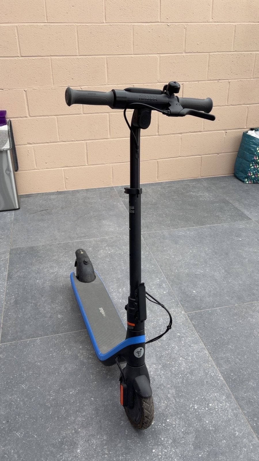 Trottinette électrique Ninebot Segway, Vélos & Vélomoteurs, Enlèvement ou Envoi, Comme neuf