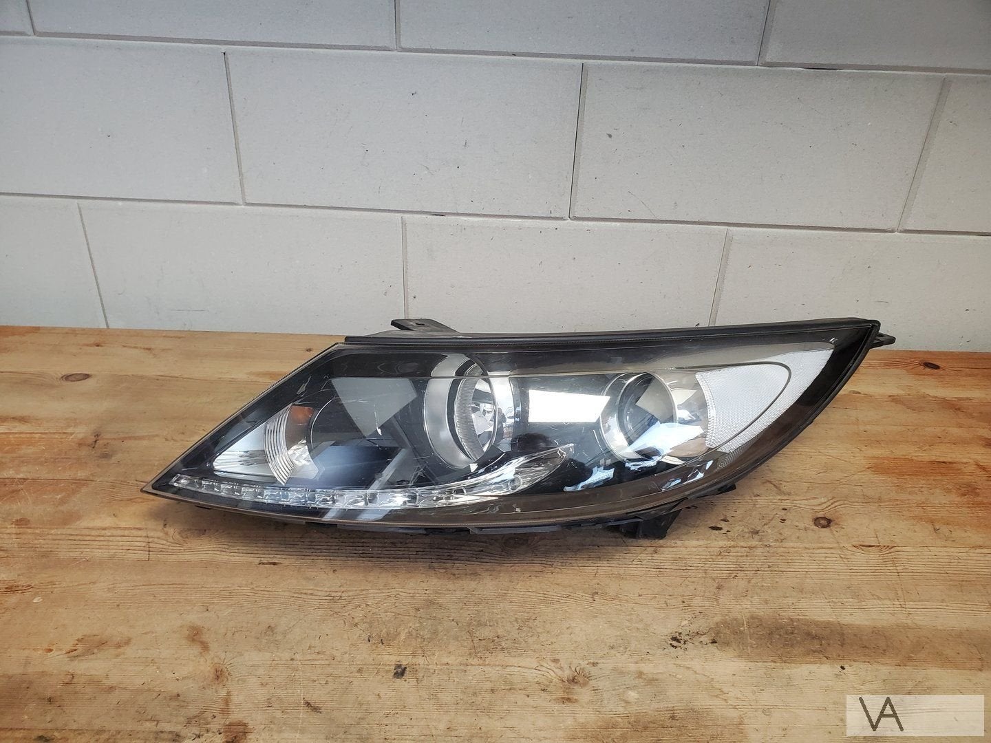 Kia Sportage 2010 - 2016 koplamp links met led strip €250, Kia, -, Utilisé, -
