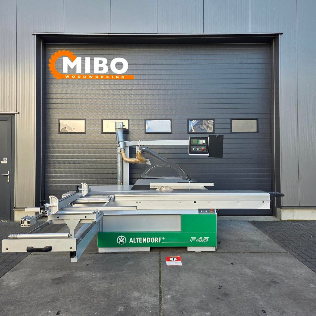 Altendorf F45 Paneelzaag 3200mm digitaal cnc 550mm zaagblad, Enlèvement ou Envoi