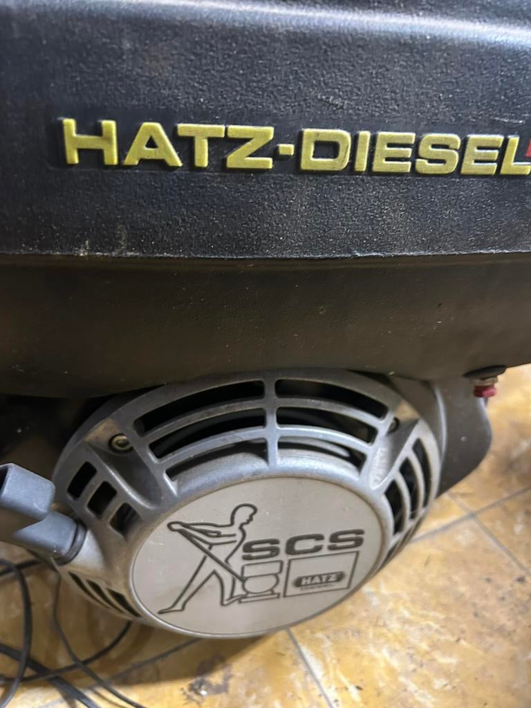 Nieuwe Hatz dieselmotor met conische as en electrische start, Ophalen, Zo goed als nieuw, Dieselmotor