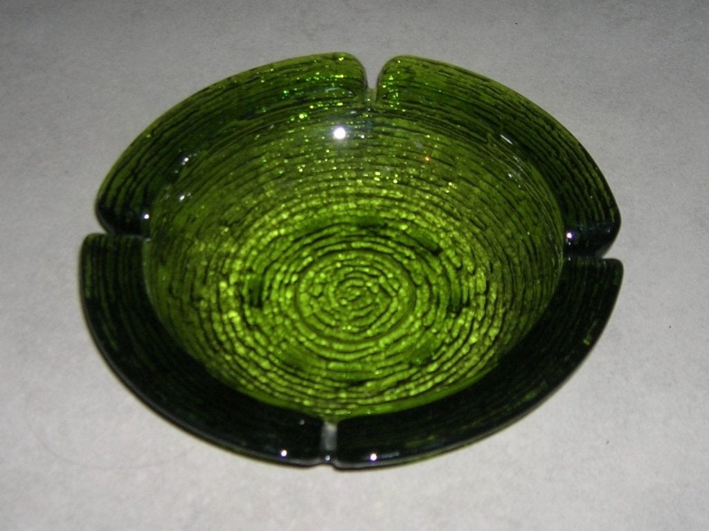 Vintage groen glazen asbak, Ophalen