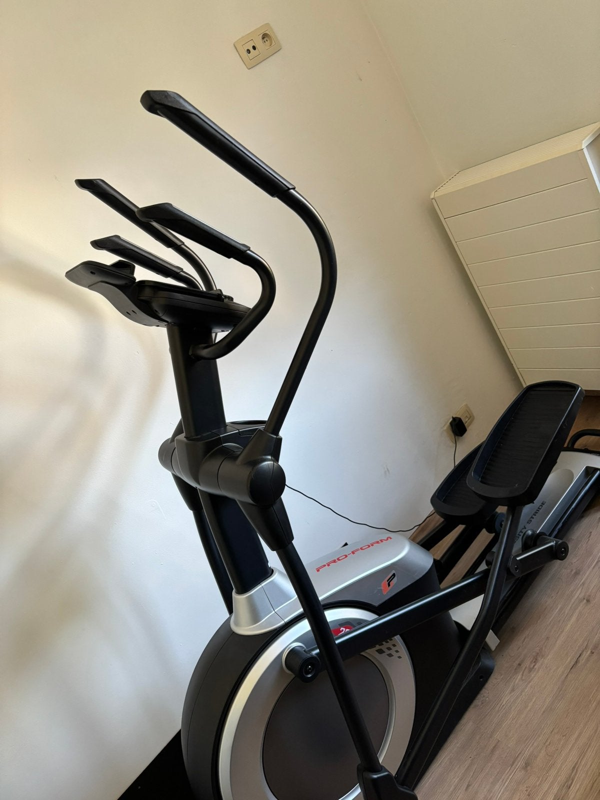 Crosstrainer, Sport en Fitness, Fitnessapparatuur, Ophalen, Gebruikt, Crosstrainer