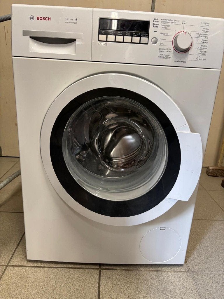 Wasmachine Bosch Serie 4 (VarioPerfect), Electroménager, Lave-linge, Comme neuf, Chargeur frontal, 8 à 10 kg, 1200 à 1600 tours