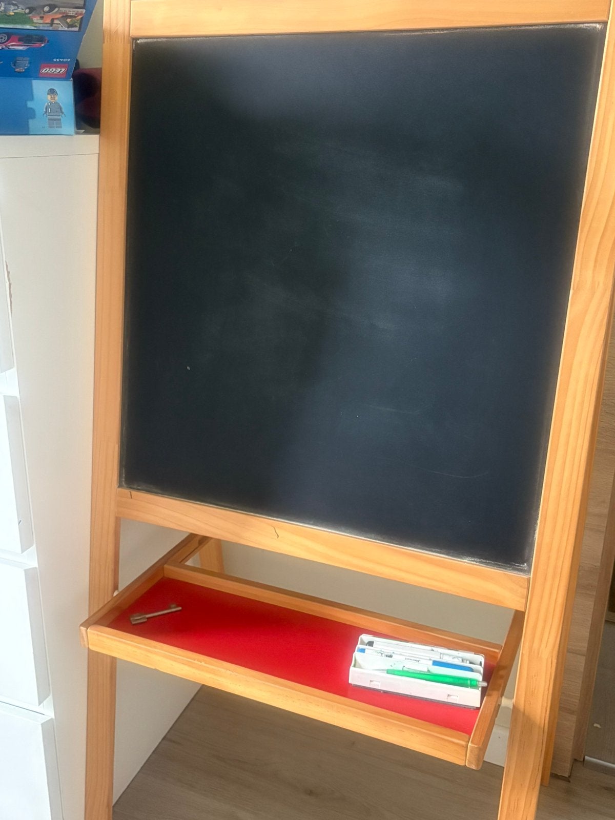 Kinder schrijfbord, Ophalen, Zo goed als nieuw