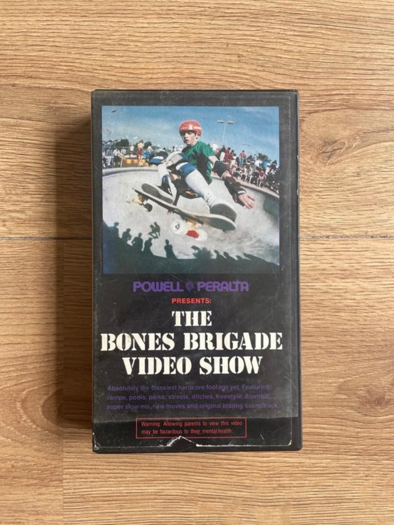 Powell Peralta “The Bones Brigade Video Show RARE 1984 VHS, Cd's en Dvd's, VHS | Film, Gebruikt, Ophalen of Verzenden