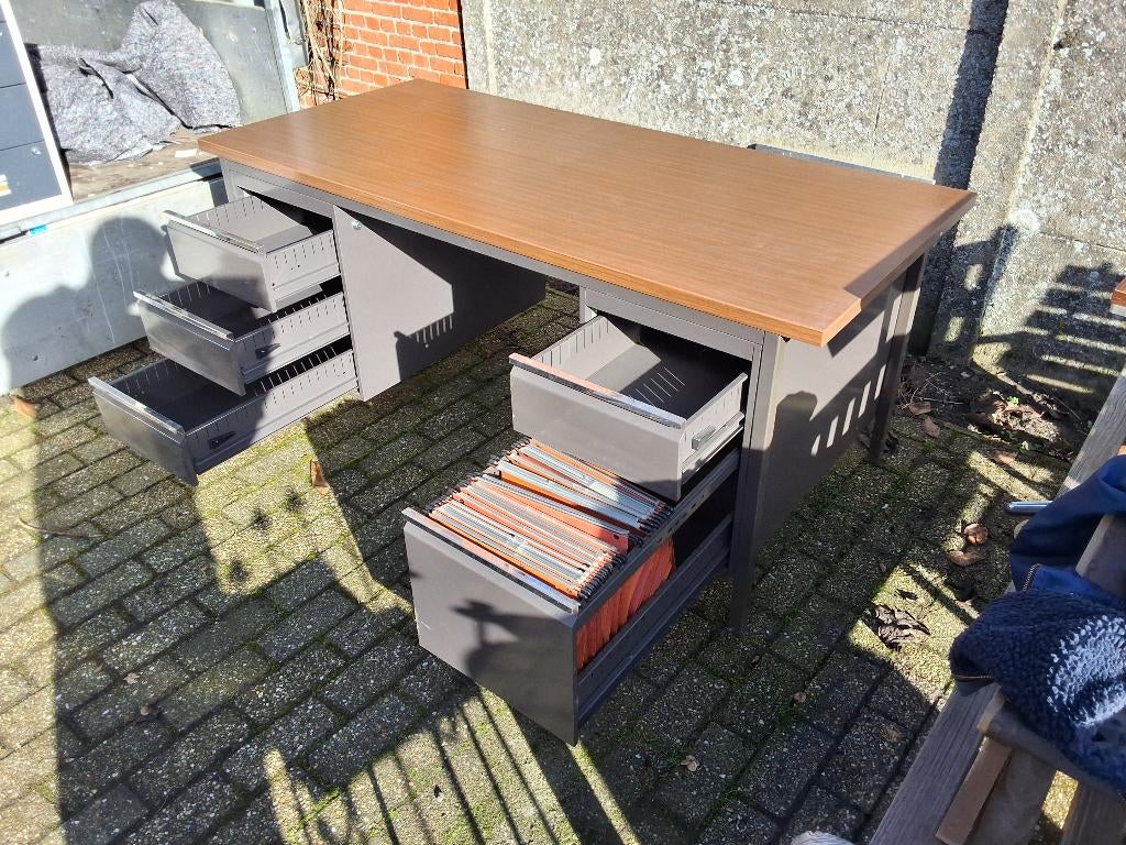 Metalen bureau, Huis en Inrichting, Ophalen, Gebruikt, 78 cm, 170 cm