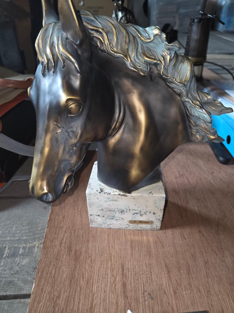 Tete de cheval en bronze, Antiquités & Art, Enlèvement, Bronze