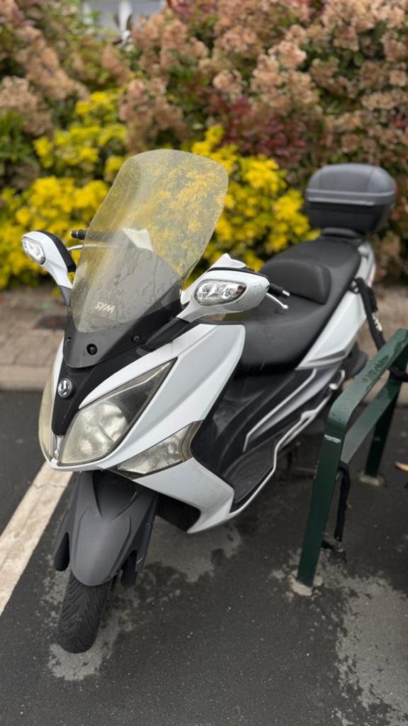Sym Joymax 125i Abs 2013, Fietsen en Brommers, Ophalen, Zo goed als nieuw