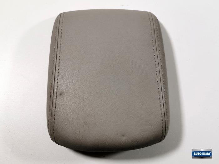 Accoudoir d'un Volvo S40, -, 3 mois de garantie, -, -