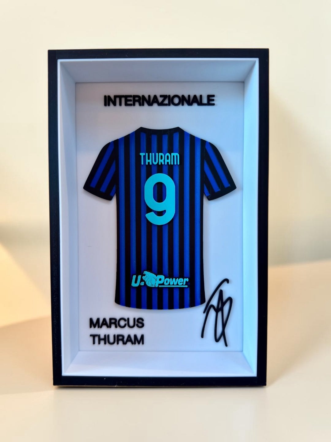 Marcus Thuram - Inter shirt + handtekening, Enlèvement ou Envoi, Neuf, Autres types
