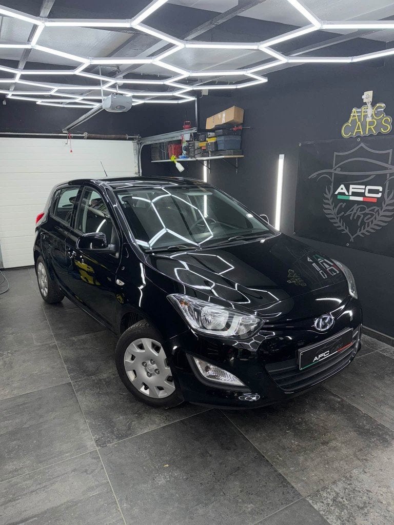 Hyundai i20, Achat, 63 kW, Entreprise, Boîte manuelle
