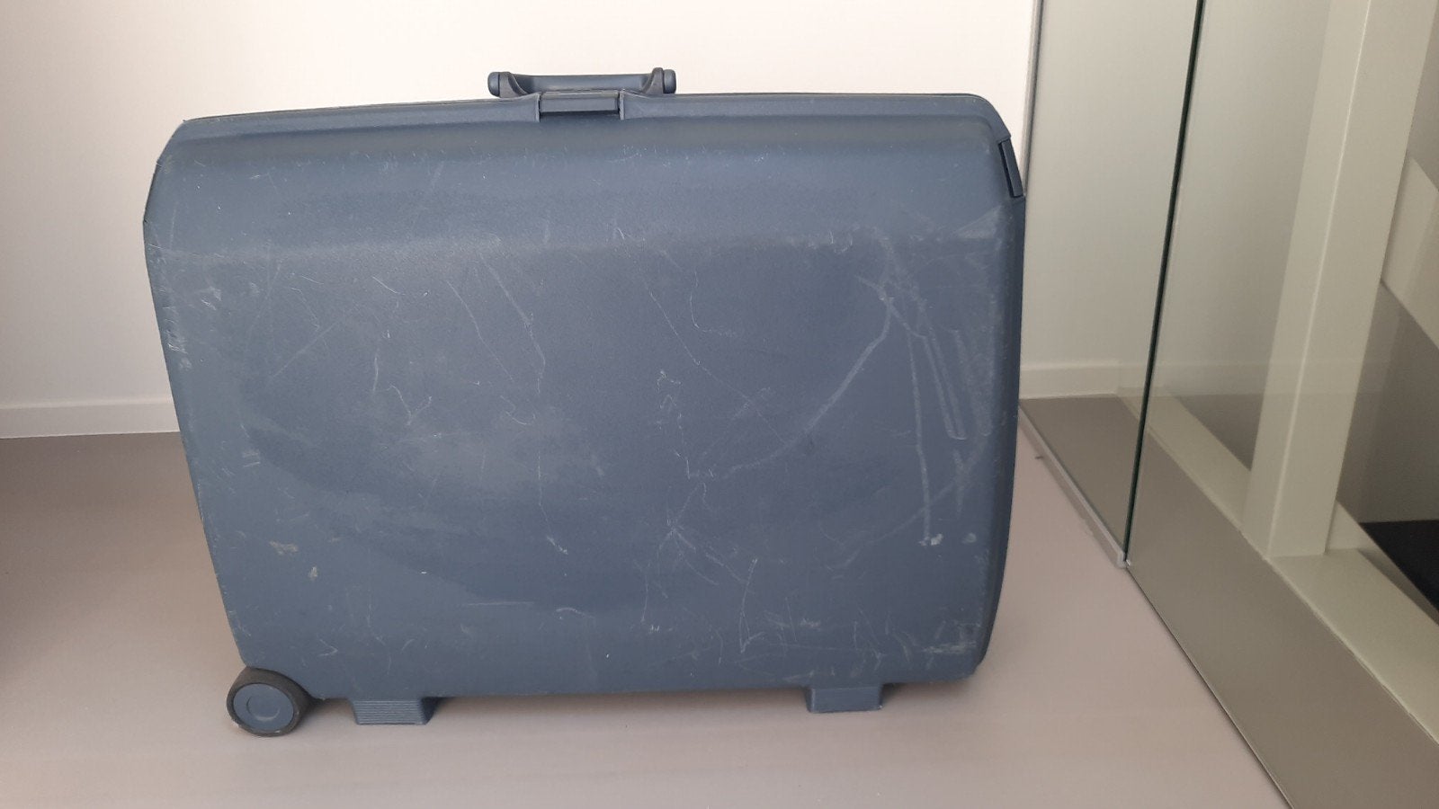 Samsonite reiskoffer blauw, Handtassen en Accessoires, Koffers, Gebruikt, Hard kunststof, 70 cm of meer, 55 cm of meer