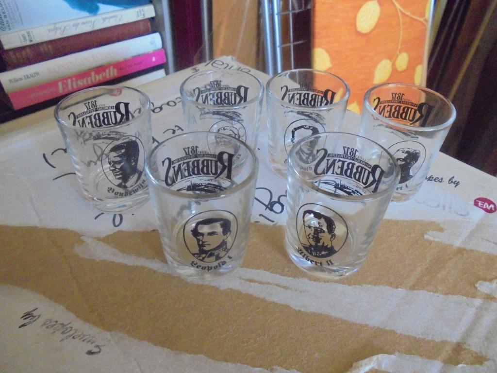 glaasjes koningshuis, Verzamelen, Ophalen of Verzenden, Zo goed als nieuw, Servies