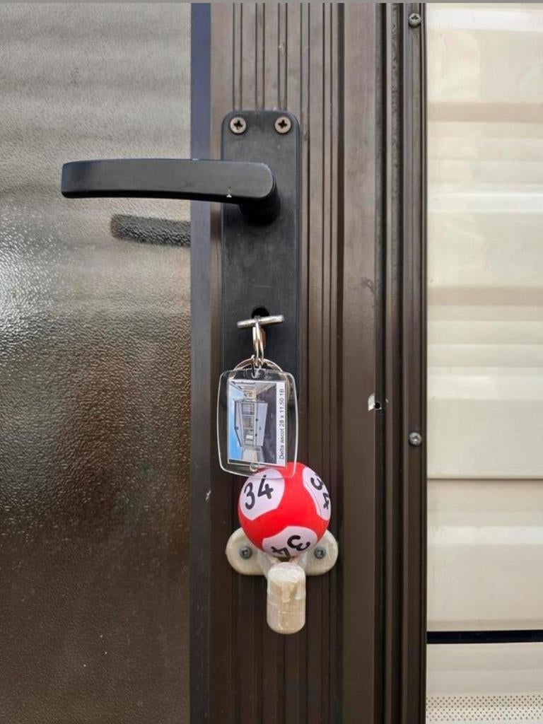 Stacaravan in snelverkoop 6.500€ 🚚 inclusief !!!