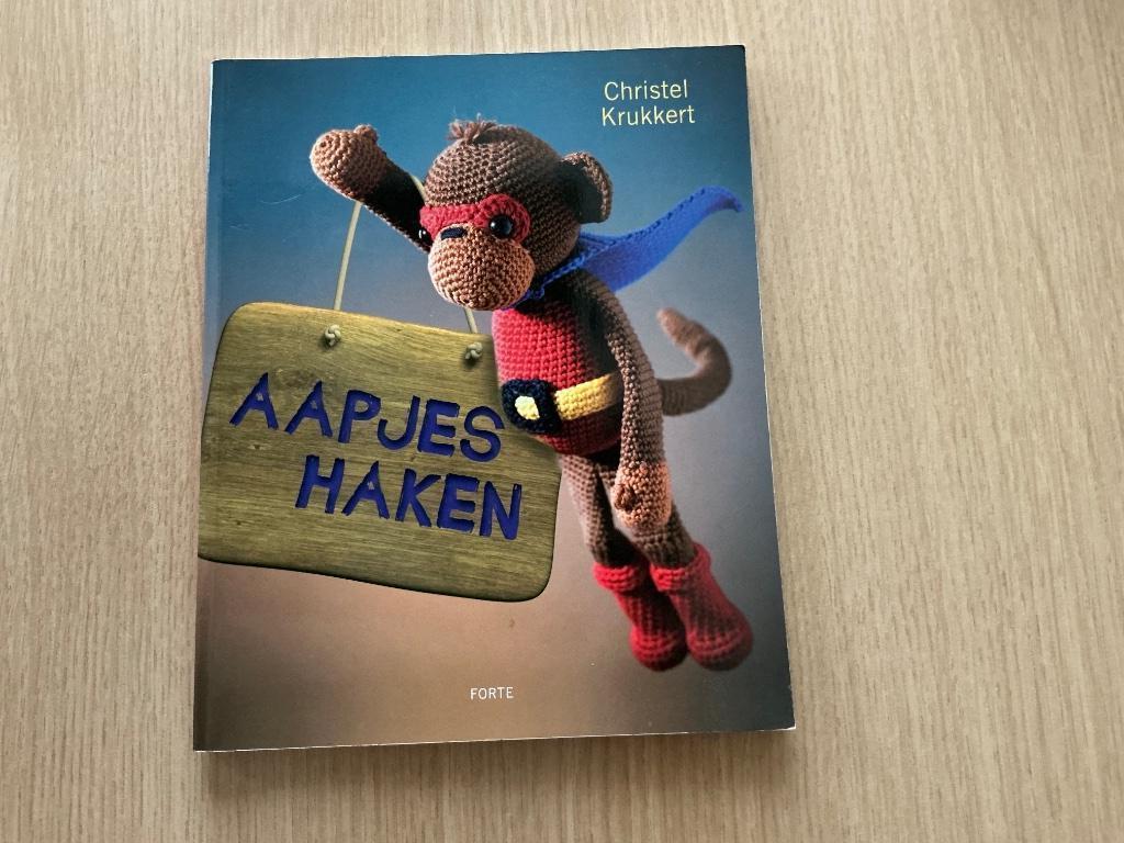 Amigurumi aapjes haken, Hobby en Vrije tijd, Ophalen of Verzenden, Zo goed als nieuw, Haken
