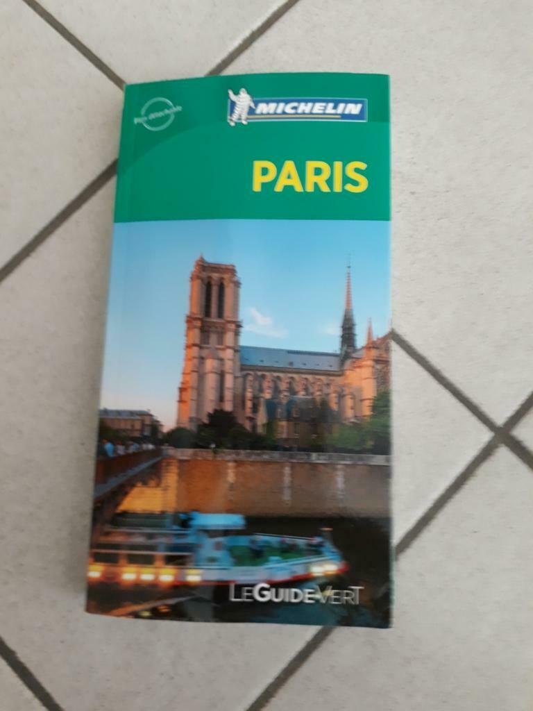 2 gidsen naar Parijs, Ophalen, Gelezen, Reisgids of -boek, Michelin