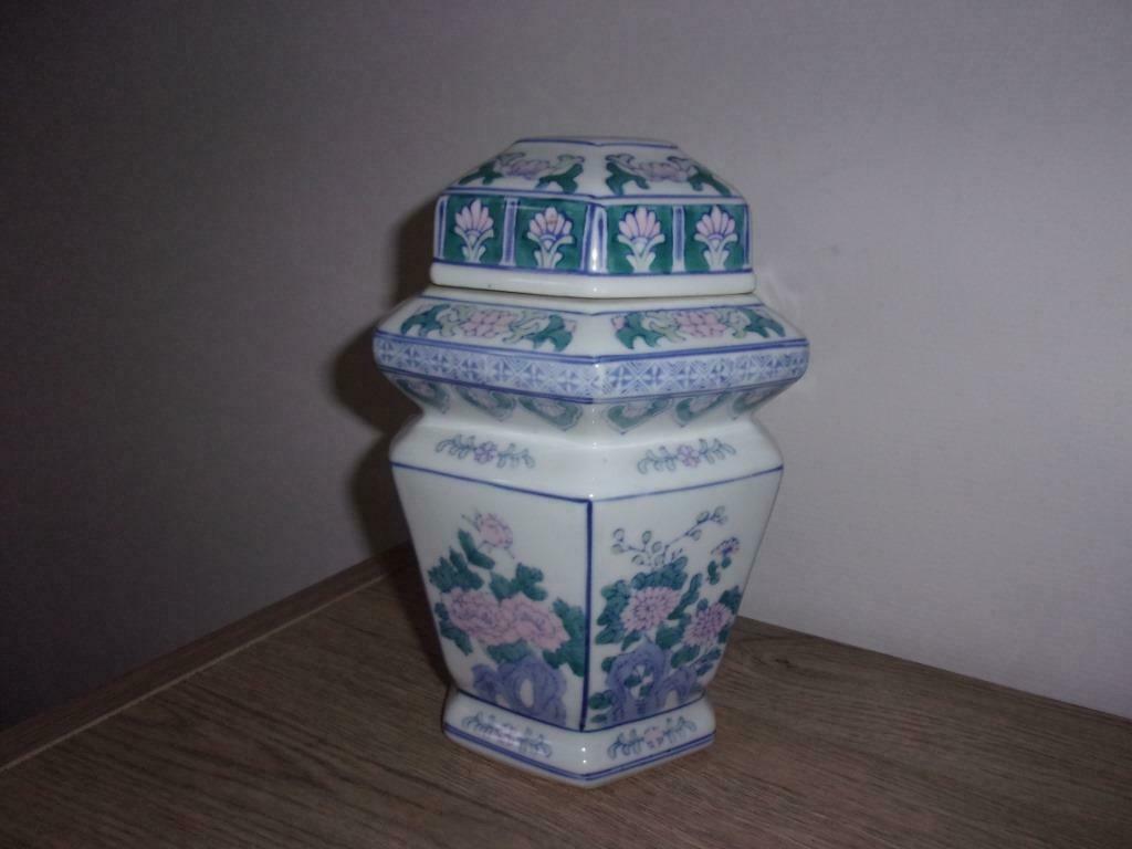 vase avec couvercle style asiatique, Maison & Meubles, Accessoires pour la Maison | Vases, Comme neuf, Moins de 50 cm, Enlèvement ou Envoi