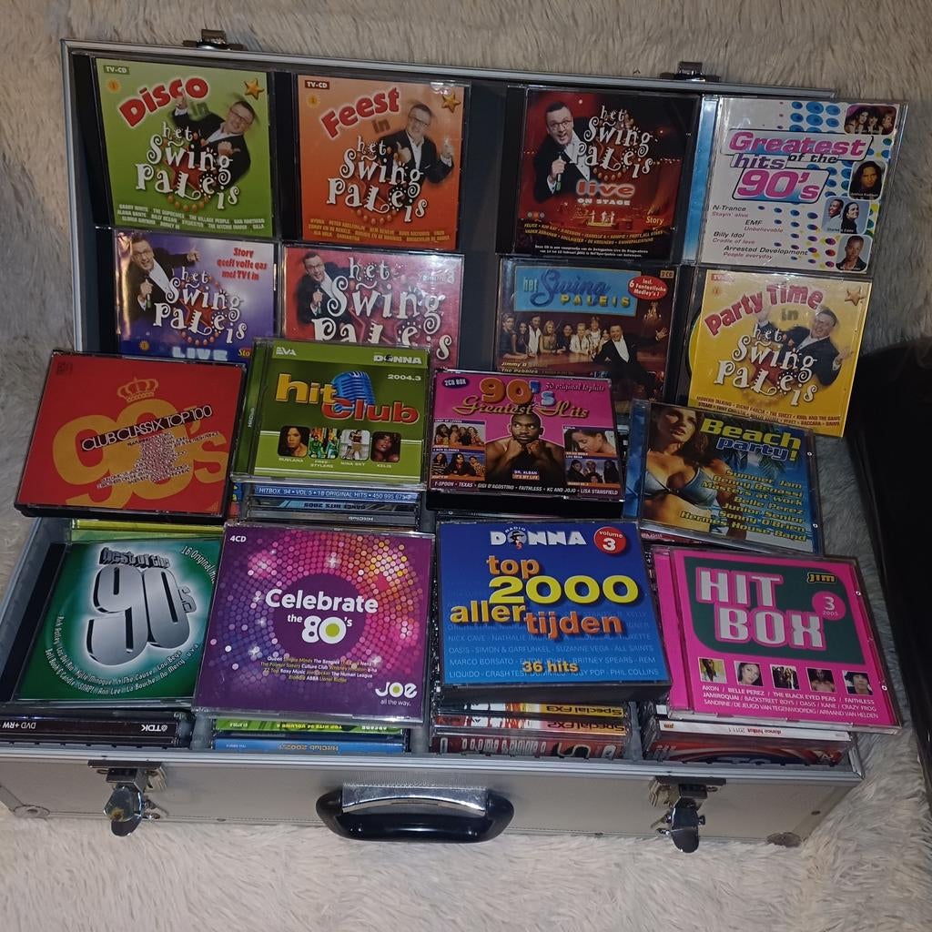 Volle cd + flightcase 35€, Ophalen