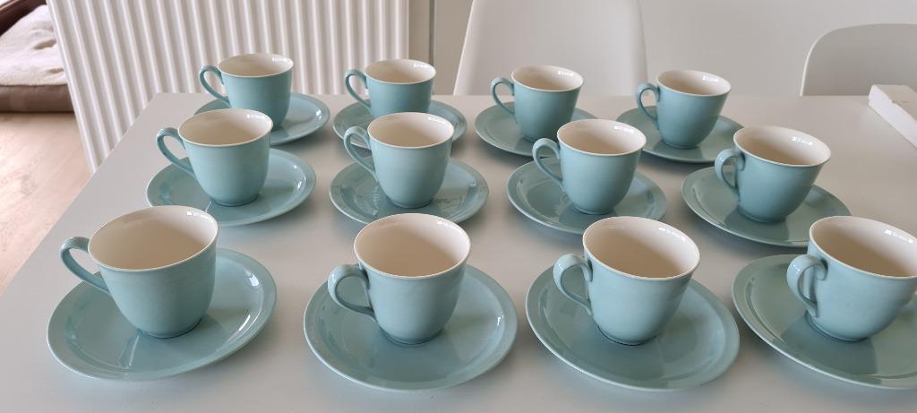 Petrus Regout Maastricht – waterkan pastel blauw, Antiek en Kunst, Ophalen of Verzenden