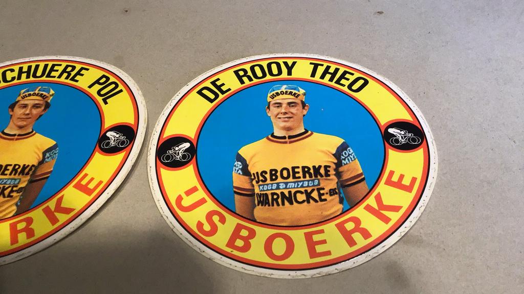 Stickers ijsboerke (f3), Verzamelen, Ophalen of Verzenden, Zo goed als nieuw, Sport