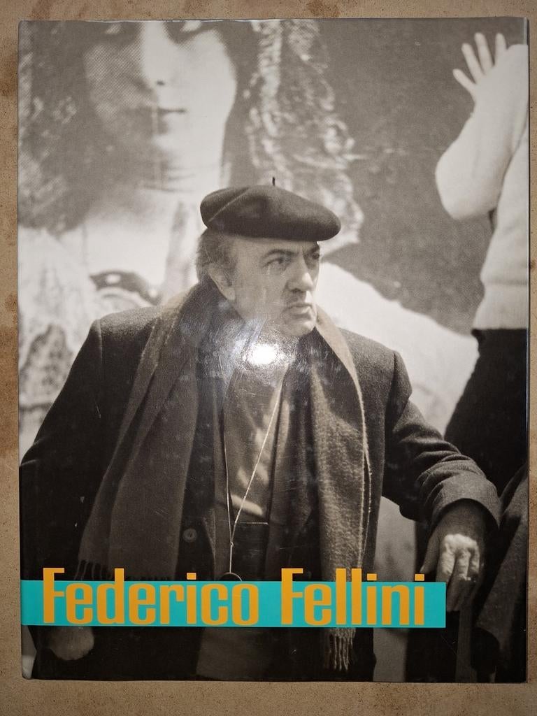 F.Tornabene, Fellini. The fantastic vision of a realist, Enlèvement ou Envoi, Comme neuf