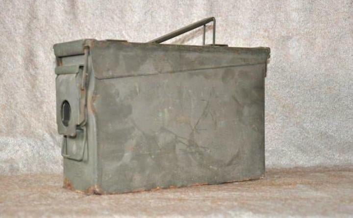 caisse a munitions militaire en metal, Enlèvement ou Envoi, Autres, Autres types